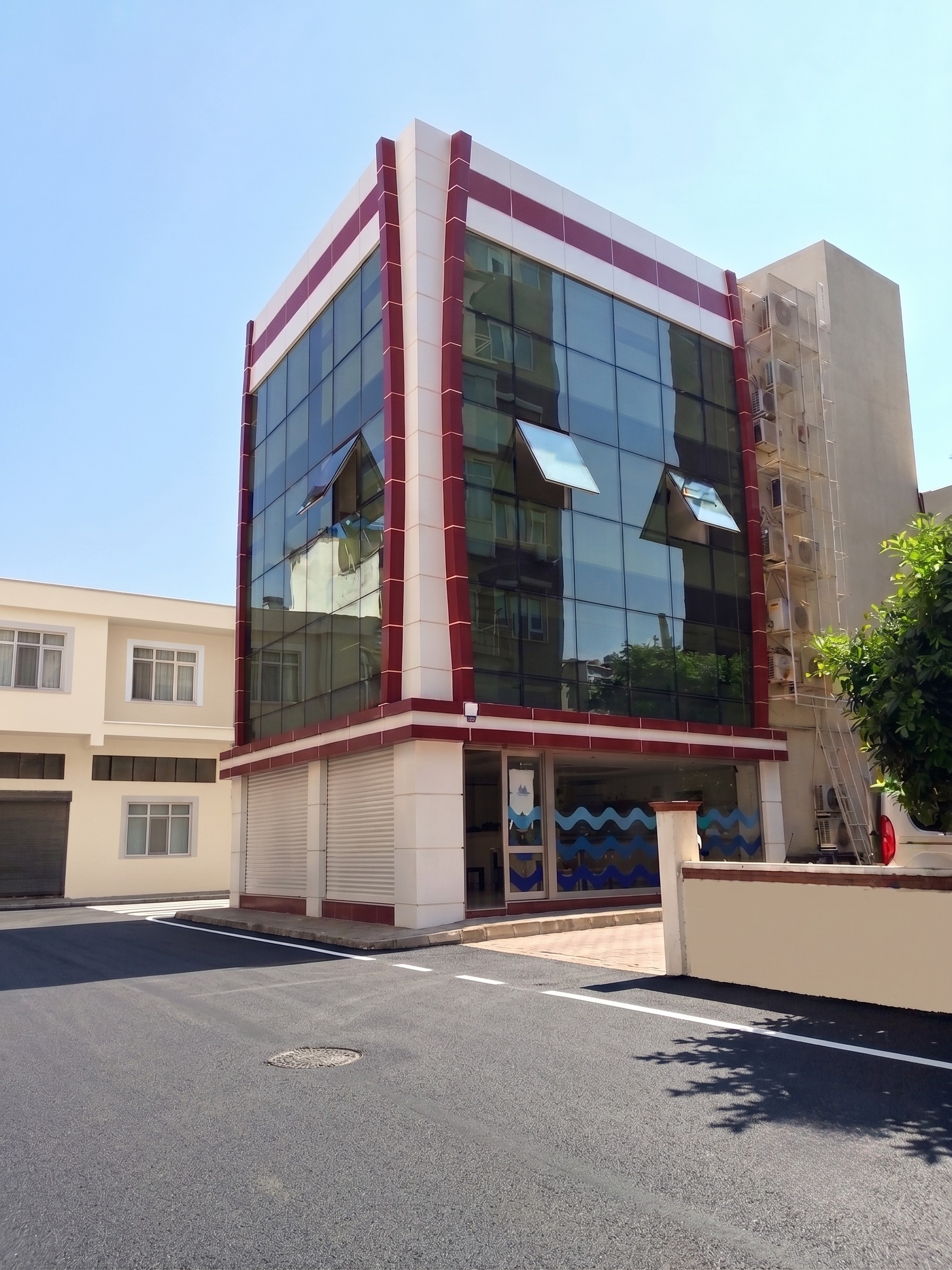 Su Dünyası Laboratuvarı Dış Cephe